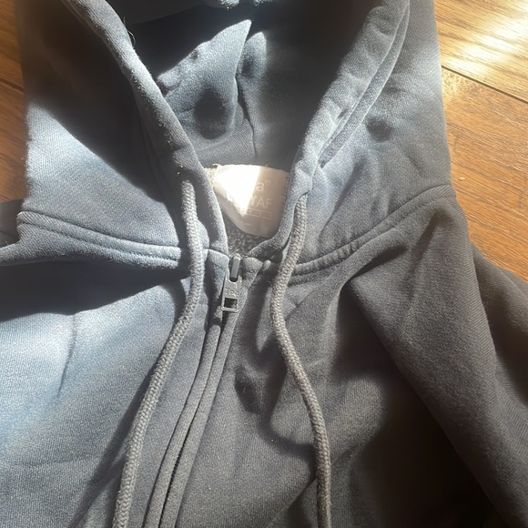 TNA COZY AF SWEATER!!!! - Picture 2 of 4